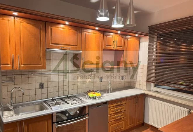 Apartamenty 65975/3098/OMS Warszawa Bemowo Obrońców Tobruku