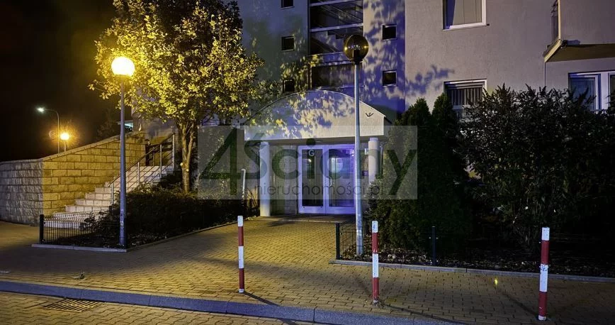2 pokoje, mieszkanie 42,20 m², piętro 4, oferta nr , 65975/3098/OMS, Warszawa, Bemowo, Bemowo, Obrońców Tobruku