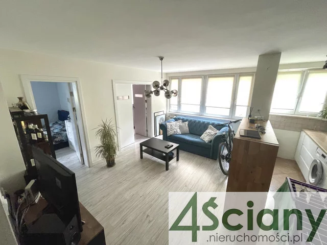 Apartament na sprzedaż, 47,00 m², 3 pokoje, piętro 1, oferta nr 63683/3098/OMS