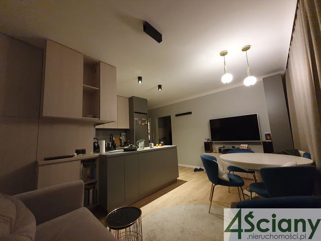 Apartament na sprzedaż, 56,20 m², 3 pokoje, piętro 8, oferta nr 62913/3098/OMS