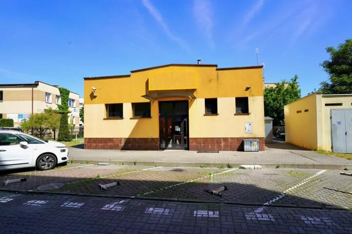 Lokal użytkowy 74,00 m², oferta nr , 23705, Kołobrzeg-idx