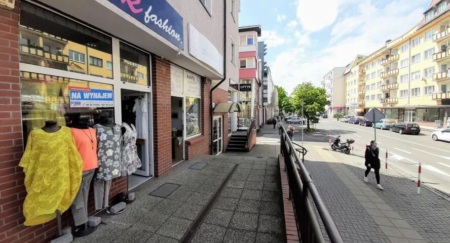 Lokal użytkowy 32,00 m², Kołobrzeg, Łopuskiego, Wynajem