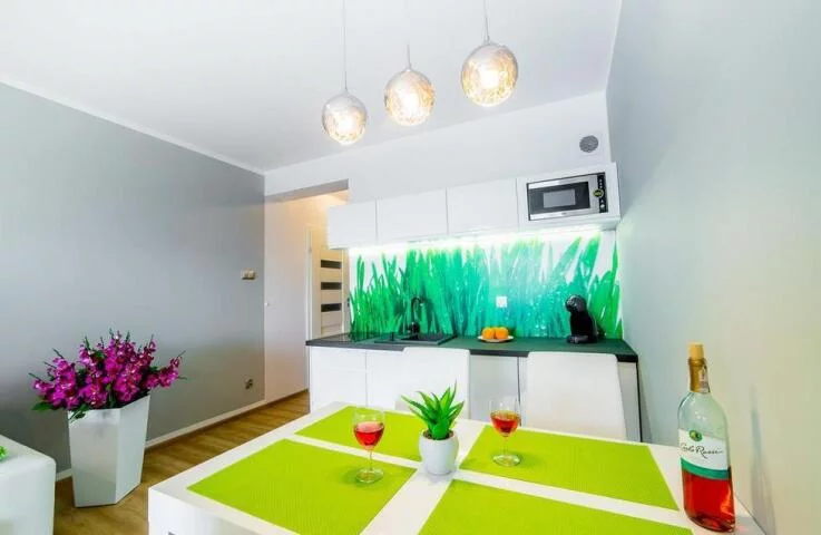 1 pokój, mieszkanie 35,00 m², piętro 4, oferta nr , 20244, Kołobrzeg, Klonowa