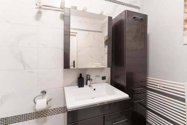 2 pokoje, mieszkanie 44,00 m², piętro 3, oferta nr , 24475, Kołobrzeg, Cicha