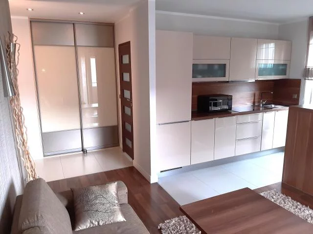 2 pokoje, mieszkanie 42,69 m², piętro 3, oferta nr , 24382, Kołobrzeg, Źródlana