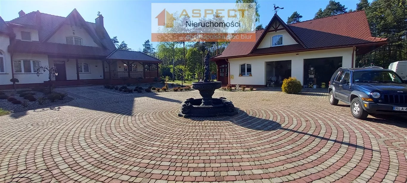 Dom i rezydencja 300,00 m², oferta nr , ASR-DS-46310, Czarna