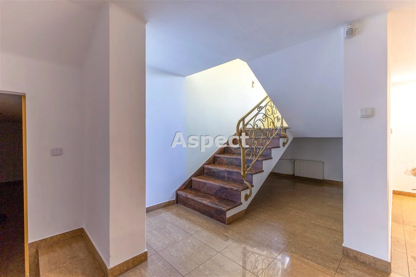 Dom i rezydencja 300,00 m², oferta nr , API-DS-50962, Koziegłowy