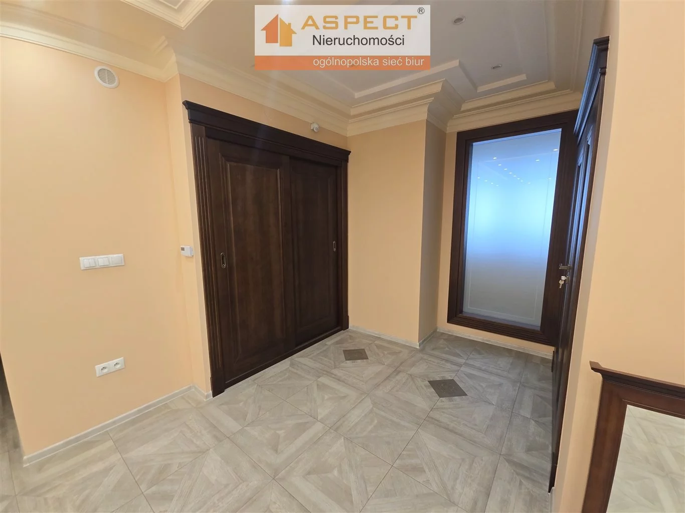 Lokal użytkowy 100,00 m², oferta nr , APO-LW-50479, Płock, Kolegialna