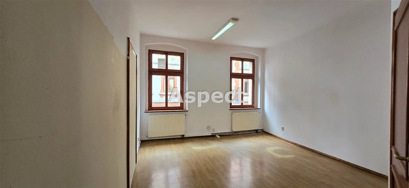 Lokal użytkowy 309,85 m², oferta nr , AP1-LS-48705, Rybnik