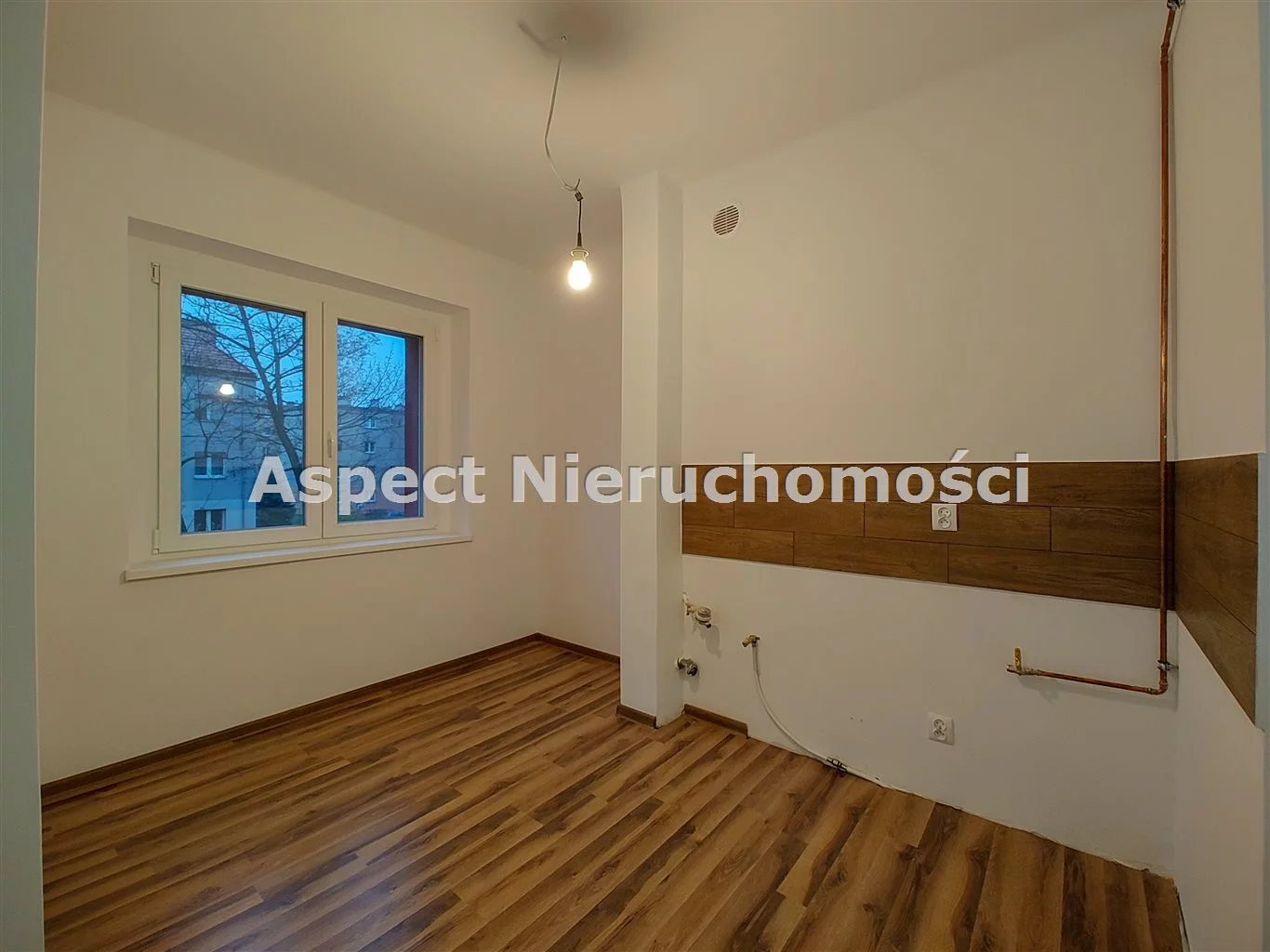 Mieszkanie na sprzedaż, 44,36 m², 2 pokoje, 1 piętro, oferta nr AST-MS-49769