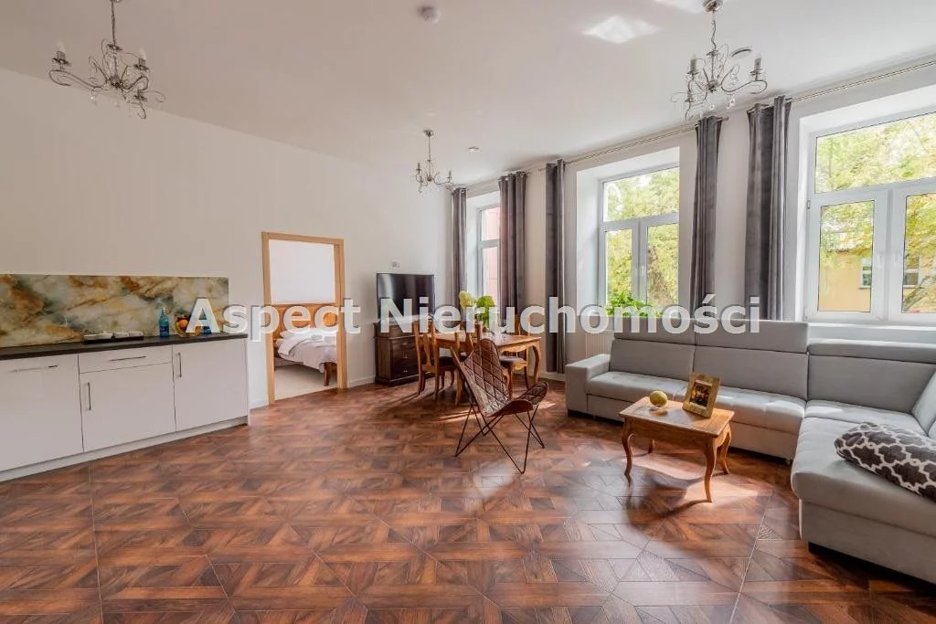 2 pokoje, mieszkanie 55,00 m², piętro 1, oferta nr , ASM-MW-51207, Białystok