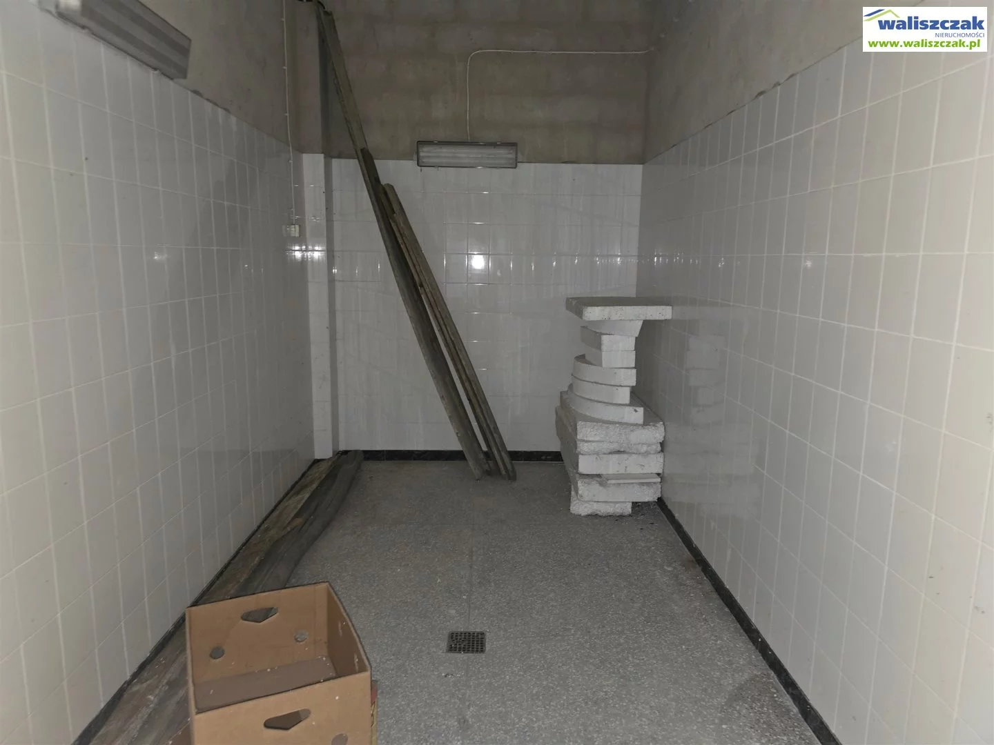 Lokal użytkowy 300,00 m², oferta nr , LS-13760, Mniszków
