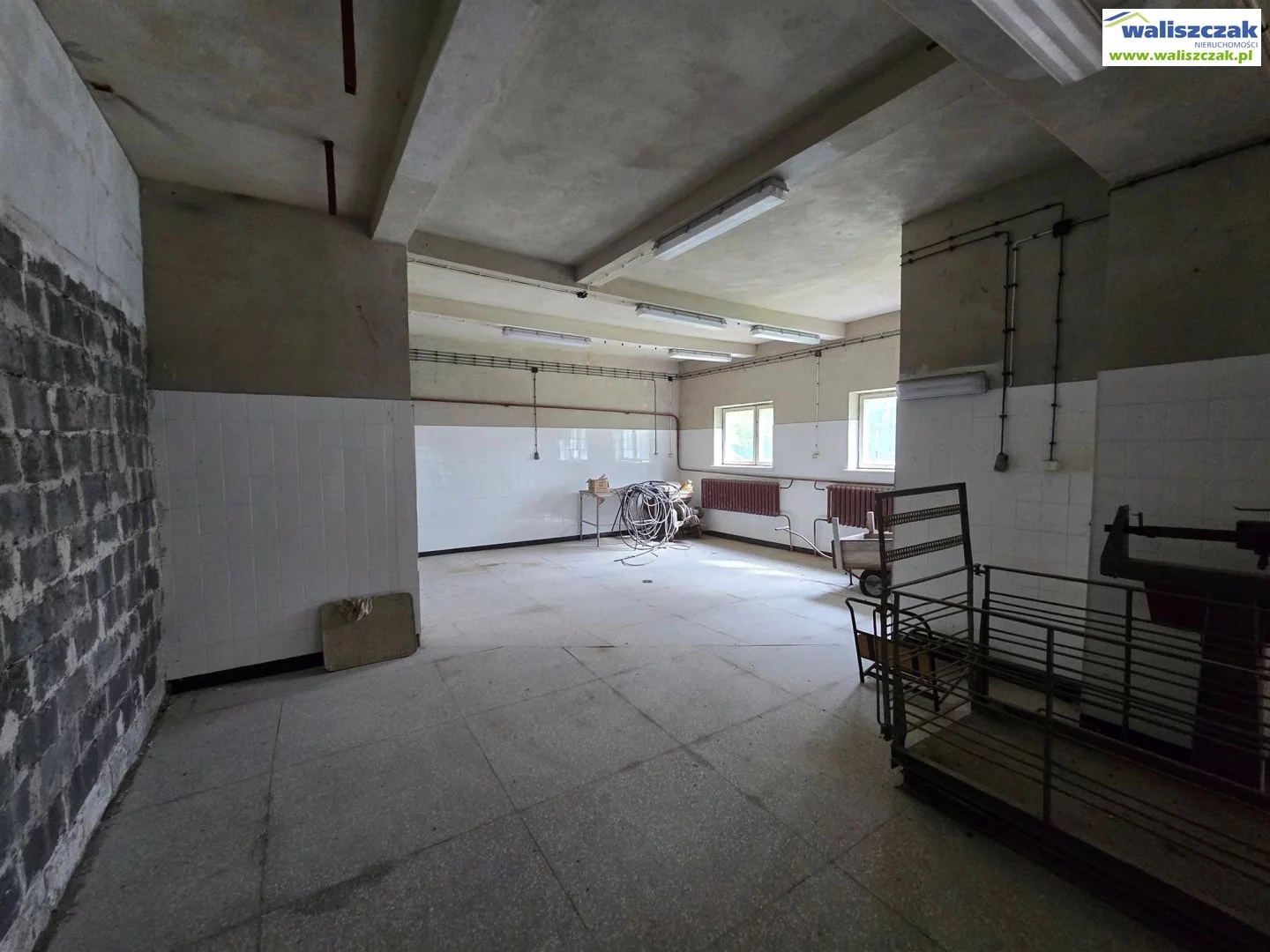 Lokal użytkowy 300,00 m², oferta nr , LS-13760, Mniszków