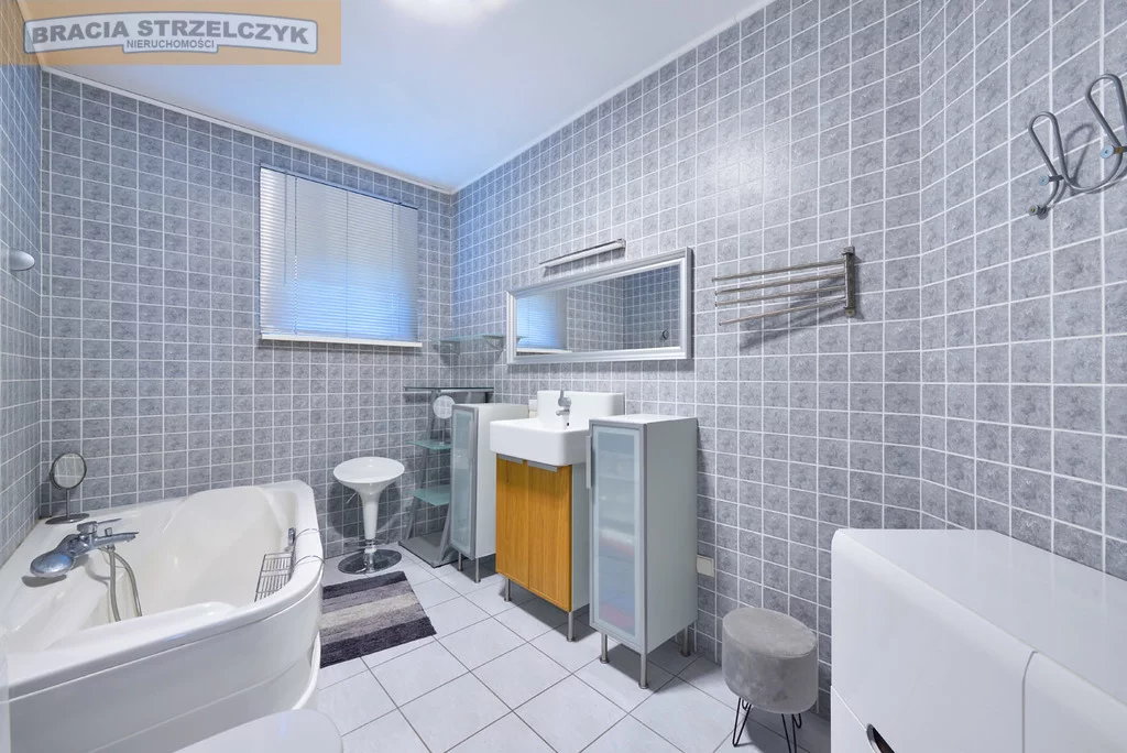 Dom 494,90 m², oferta nr , 167/9046/ODS, Holendry Baranowskie