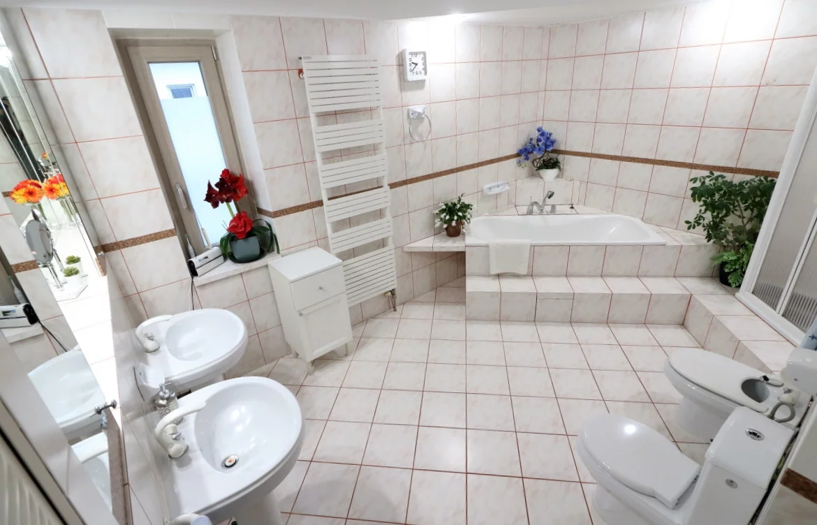 Dom 350,00 m², oferta nr , A-D589050, Warszawa, Targówek, Zacisze