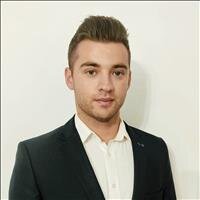 Agent Adrian Szpadzik