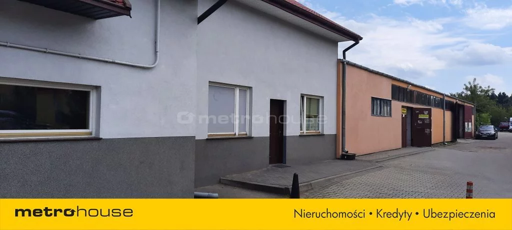 Dom i rezydencja 275,95 m², oferta nr , SDJUGY953, Kotuń, Kolejowa