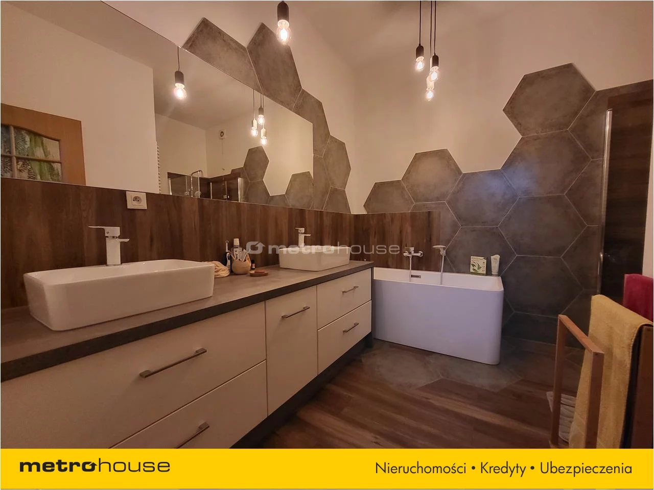 Dom 272,00 m², oferta nr , SIFU910, Klęczkowo