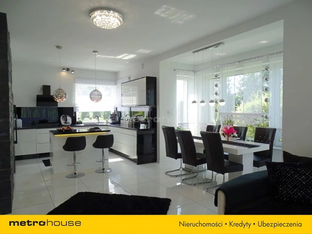 Dom i rezydencja 195,50 m², oferta nr , SDGAKY740, Ramiszów