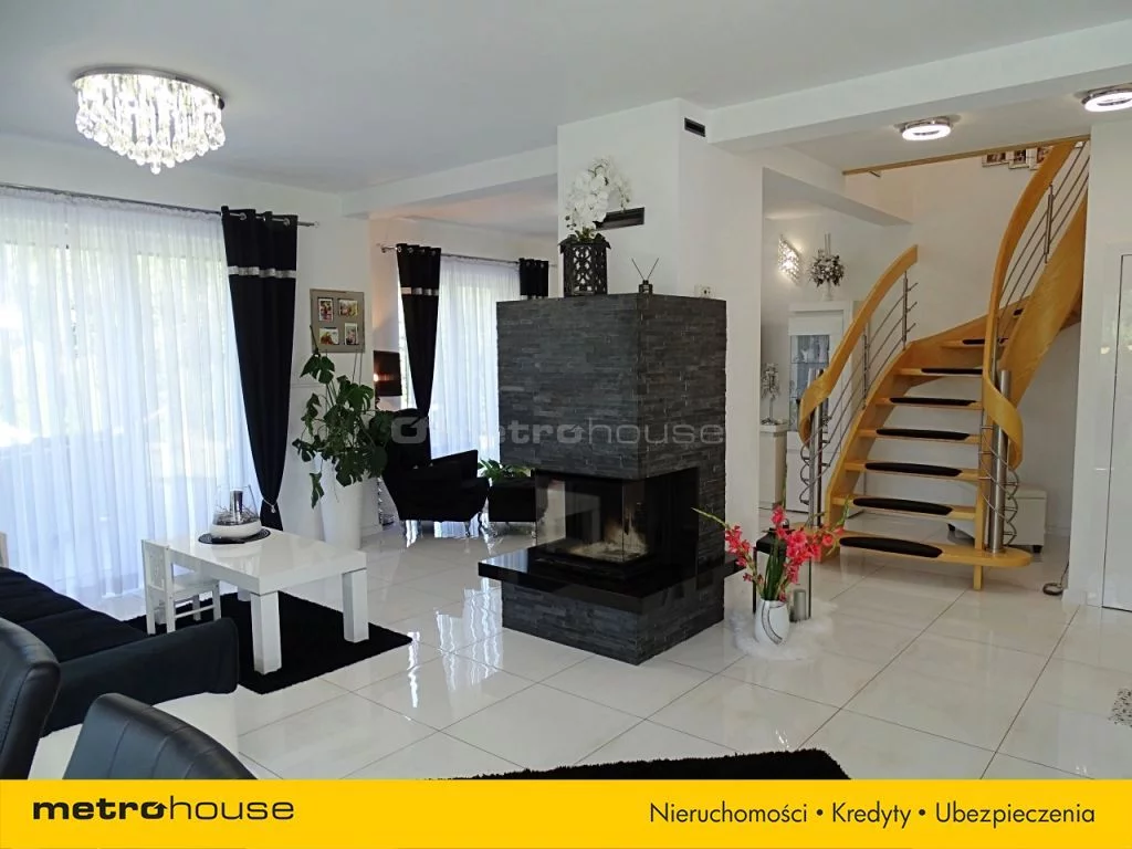 Dom i rezydencja 195,50 m², oferta nr , SDGAKY740, Ramiszów