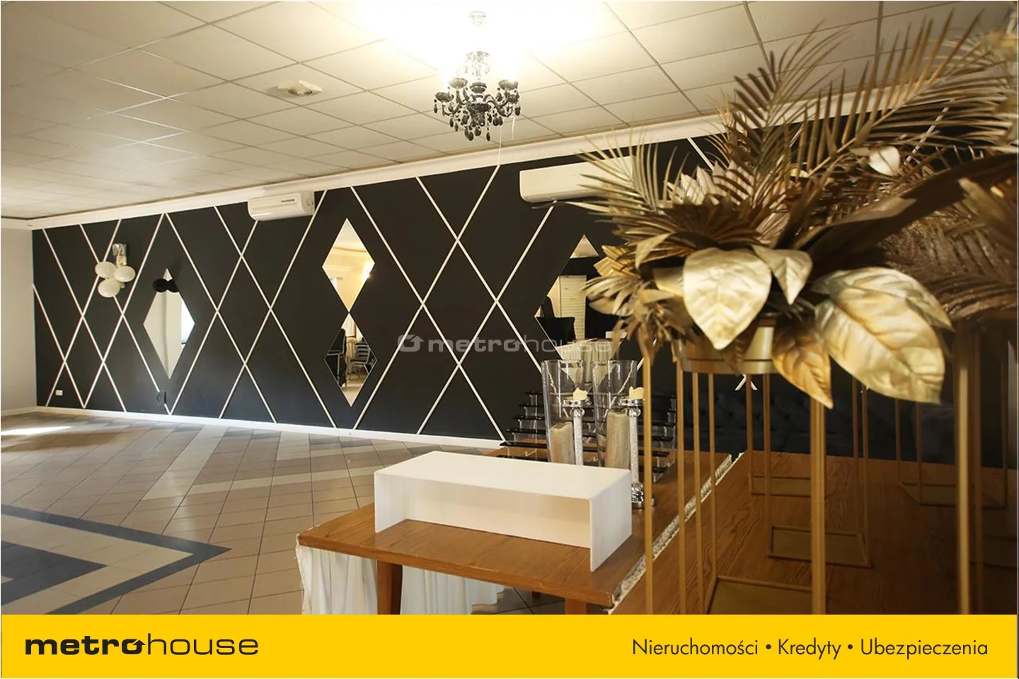 Dom 600,00 m², oferta nr , SUGA762, Tarczyn