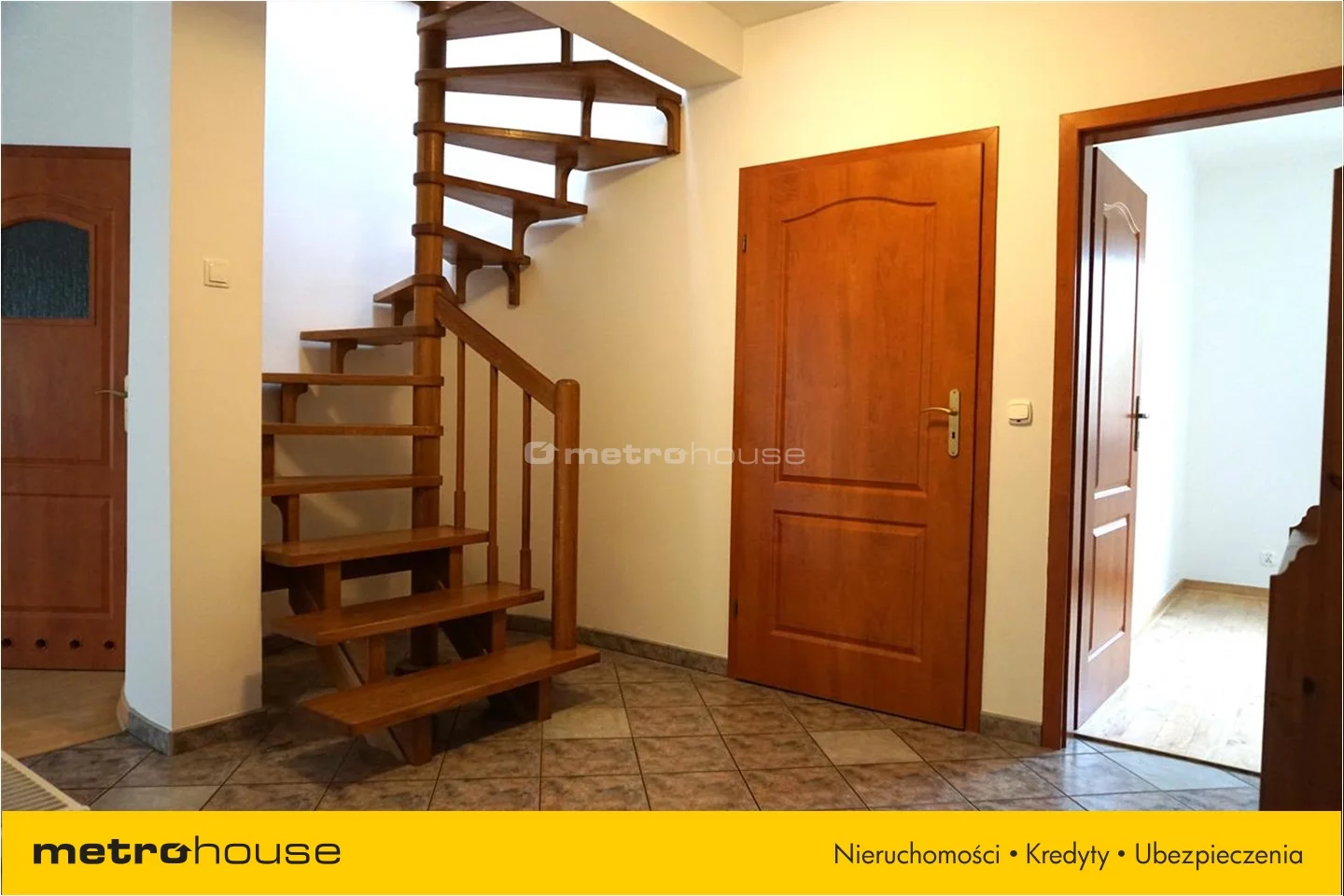 Dom i rezydencja 190,00 m², oferta nr , SUXA608, Wyględy