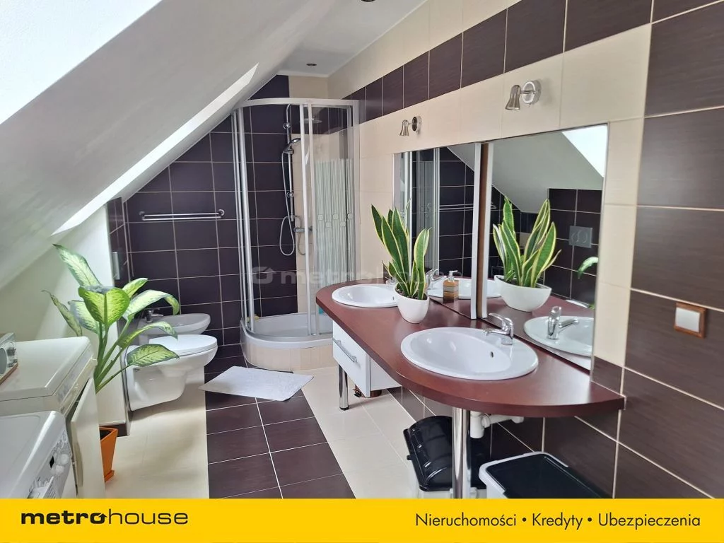 Dom i rezydencja 219,00 m², oferta nr , SDTUHE464, Brwinów