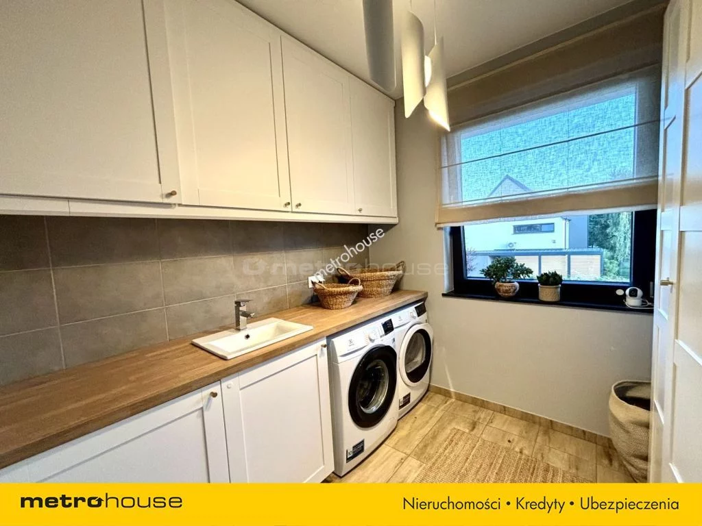 Dom i rezydencja 349,00 m², oferta nr , SDREMU513, Łódź