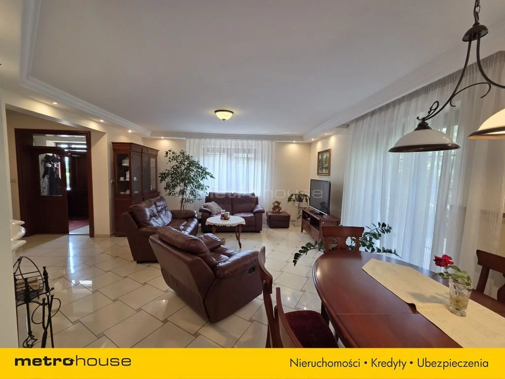 Dom 302,00 m², oferta nr , SDLURI769, Parznice