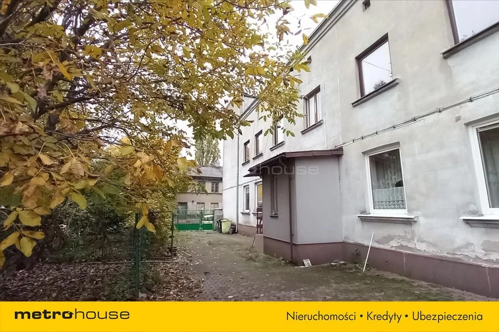 Dom na sprzedaż, 270,00 m², oferta nr NUTE895