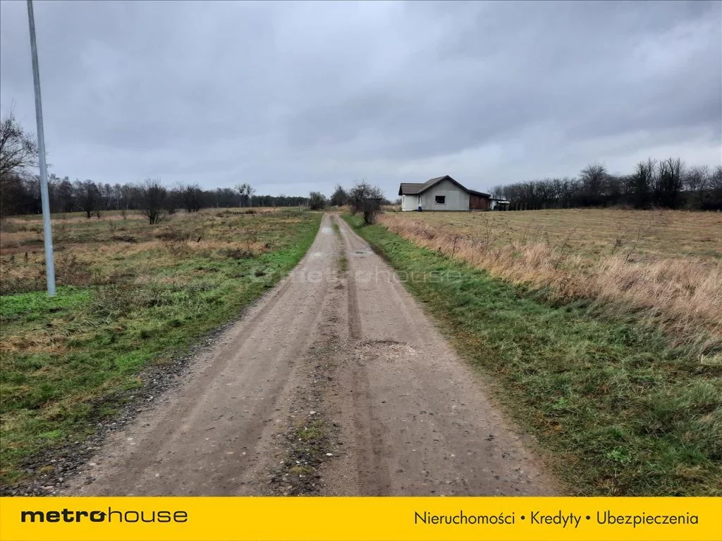 Działka 2 700,00 m², oferta nr , LYLE323, Dobrylewo