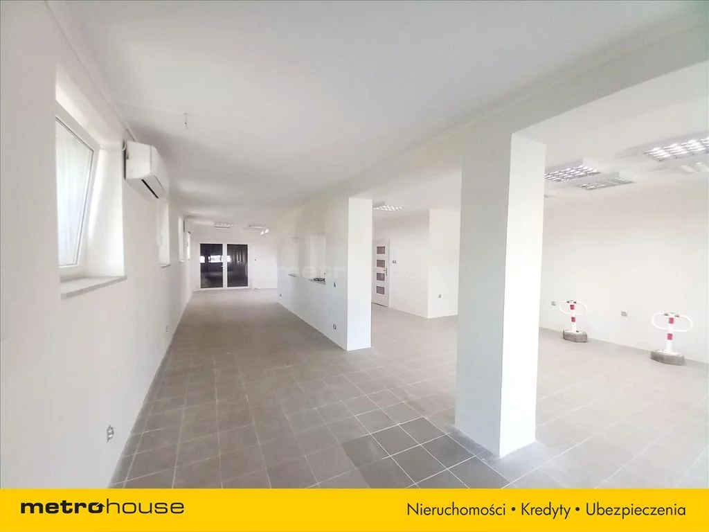 Lokal użytkowy do wynajęcia, 147,00 m², oferta nr PEBE111