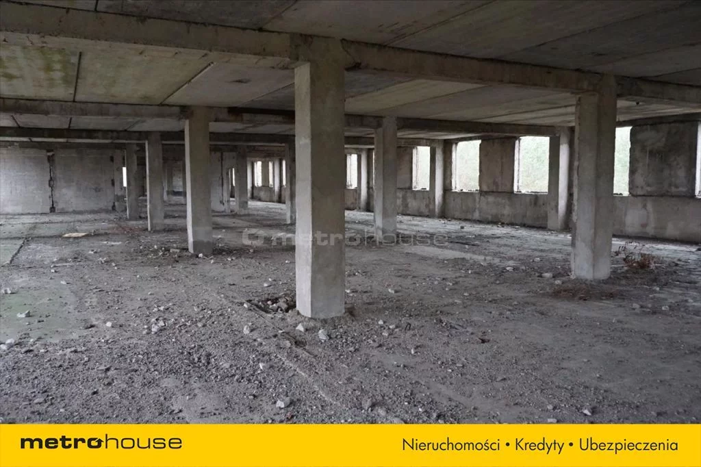Obiekt 5 500,00 m², oferta nr , POFY165, Borne Sulinowo