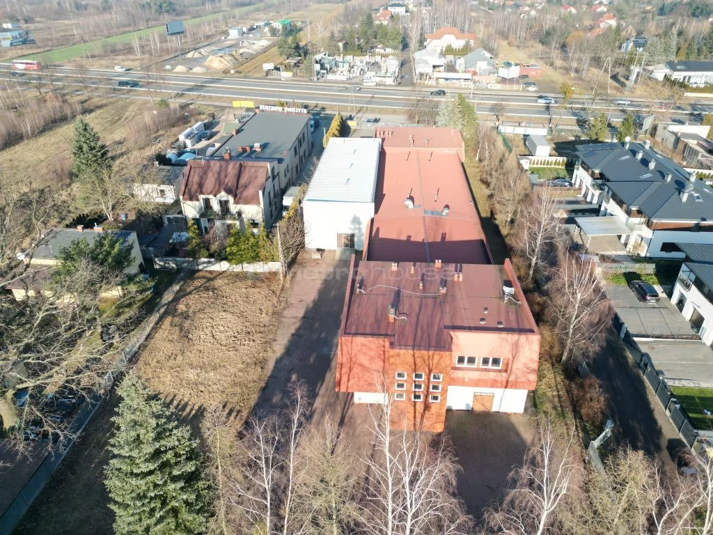 Obiekt 1 020,00 m², Dziekanów Polski, Wynajem