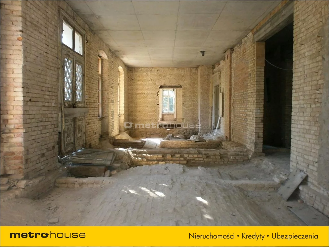 Obiekt 1 700,00 m², oferta nr , HEHU383, Grubno