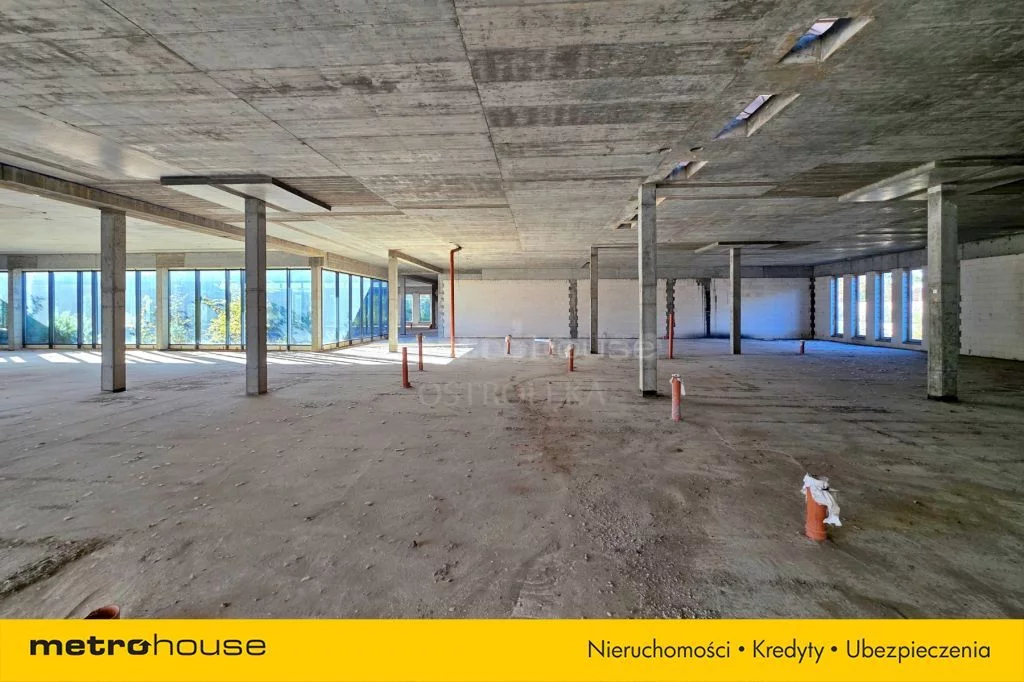 Lokal użytkowy 4 180,00 m², oferta nr , SLMUVU764, Miłomłyn, Hotelowa
