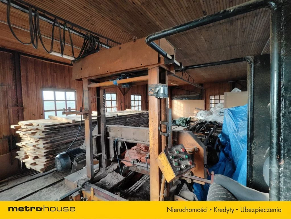 Obiekt 1 600,00 m², oferta nr , SONIVI548, Lipinki