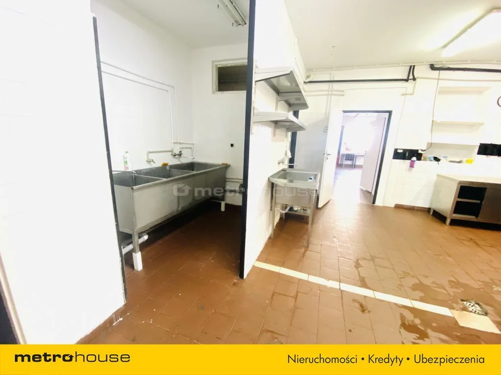 Lokal użytkowy 350,00 m², oferta nr , WLRAFY850, Łomianki