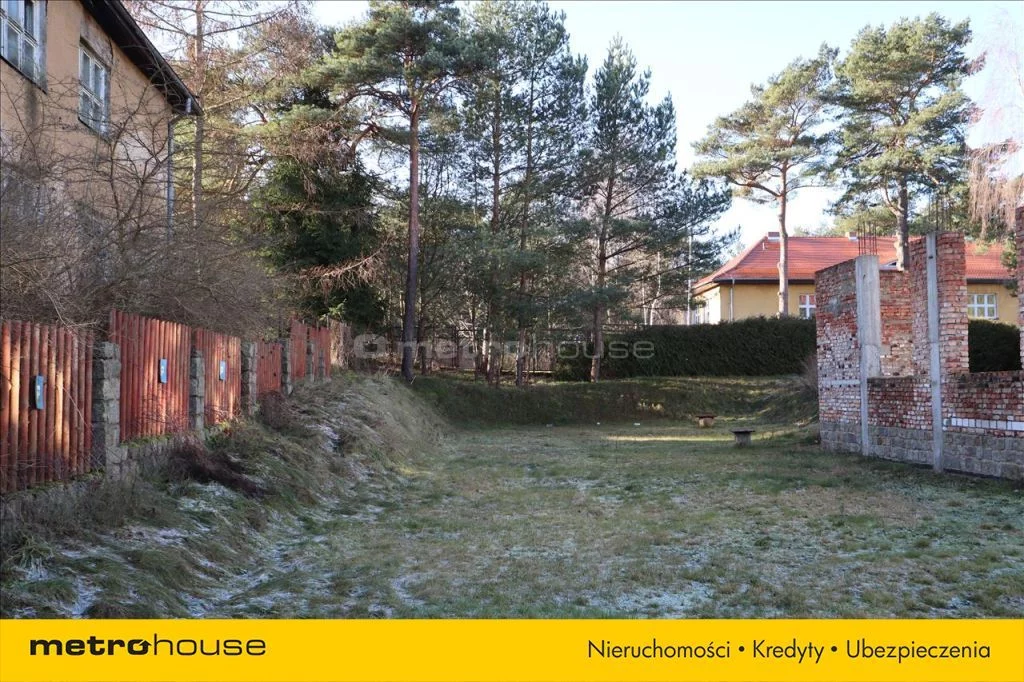 Obiekt 1 000,00 m², oferta nr , BASO997, Mrzeżyno