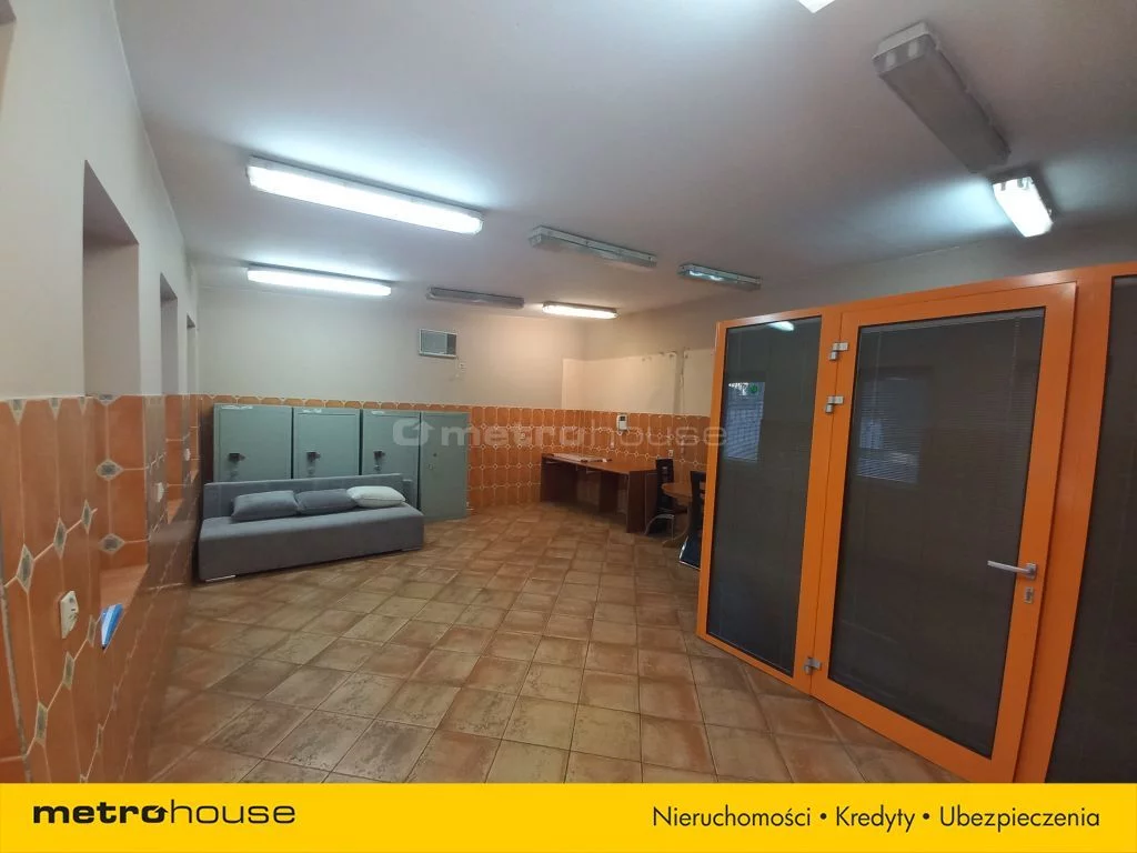 Obiekt 180,00 m², oferta nr , WOLUVY887, Pruszków