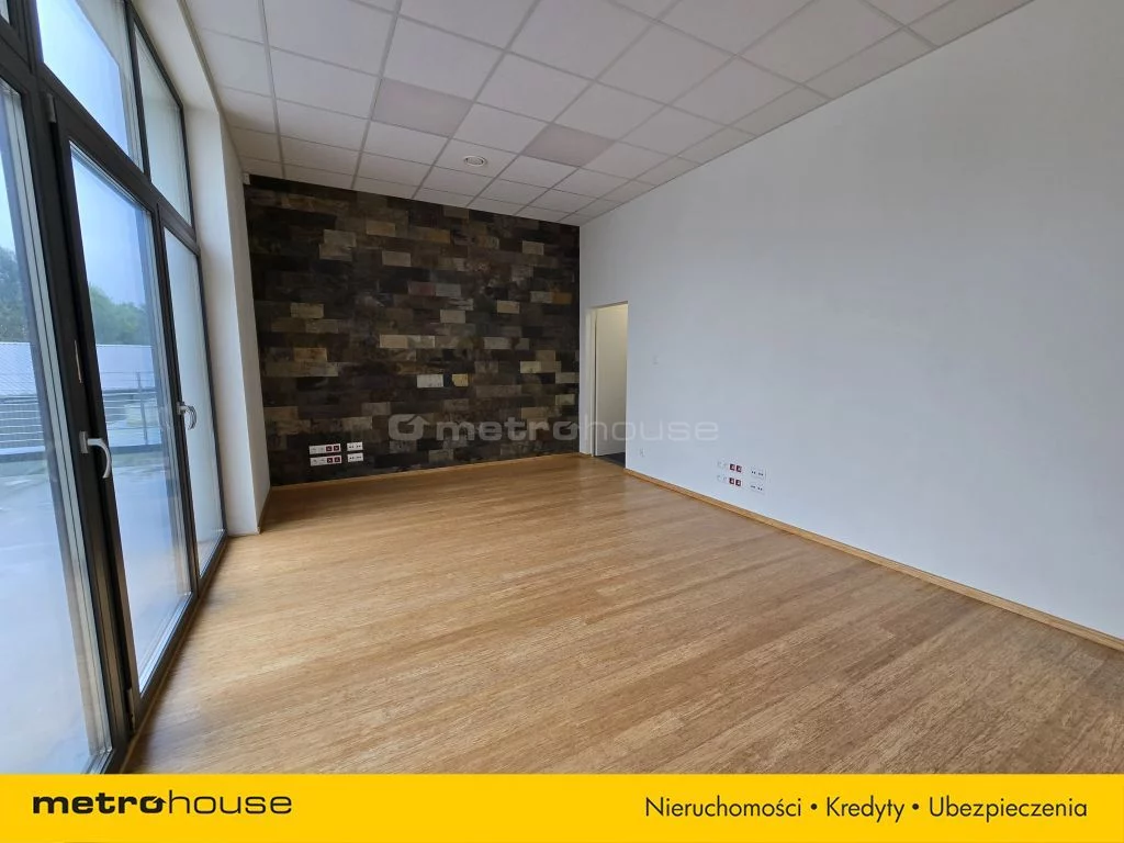 Obiekt 2 852,80 m², oferta nr , SOZOPA459, Elbląg, Rosnowskiego