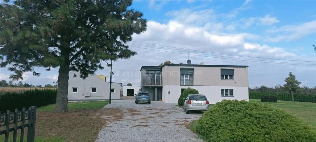 Obiekt 570,00 m², oferta nr , HUKU135, Rucewo