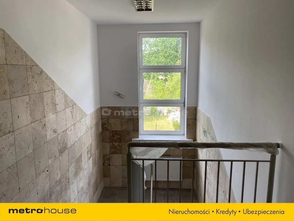 Lokal użytkowy 380,00 m², oferta nr , WBJAKE695, Dębina, Spacerowa