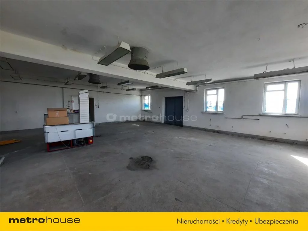 Obiekt 700,00 m², oferta nr , XUXI631, Strzelno