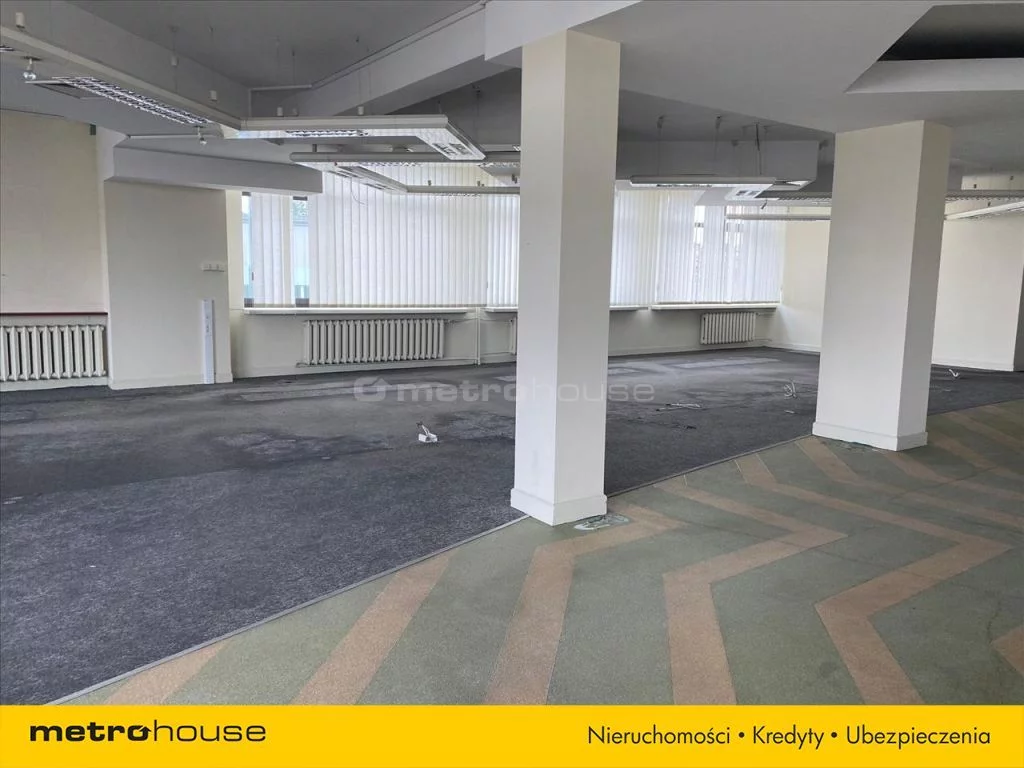 Lokal użytkowy na sprzedaż, 1 250,00 m², oferta nr NOZO770