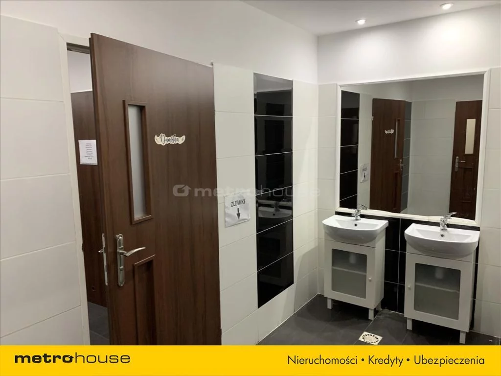 Obiekt 450,00 m², oferta nr , BYRA964, Waśniewo-Gwoździe