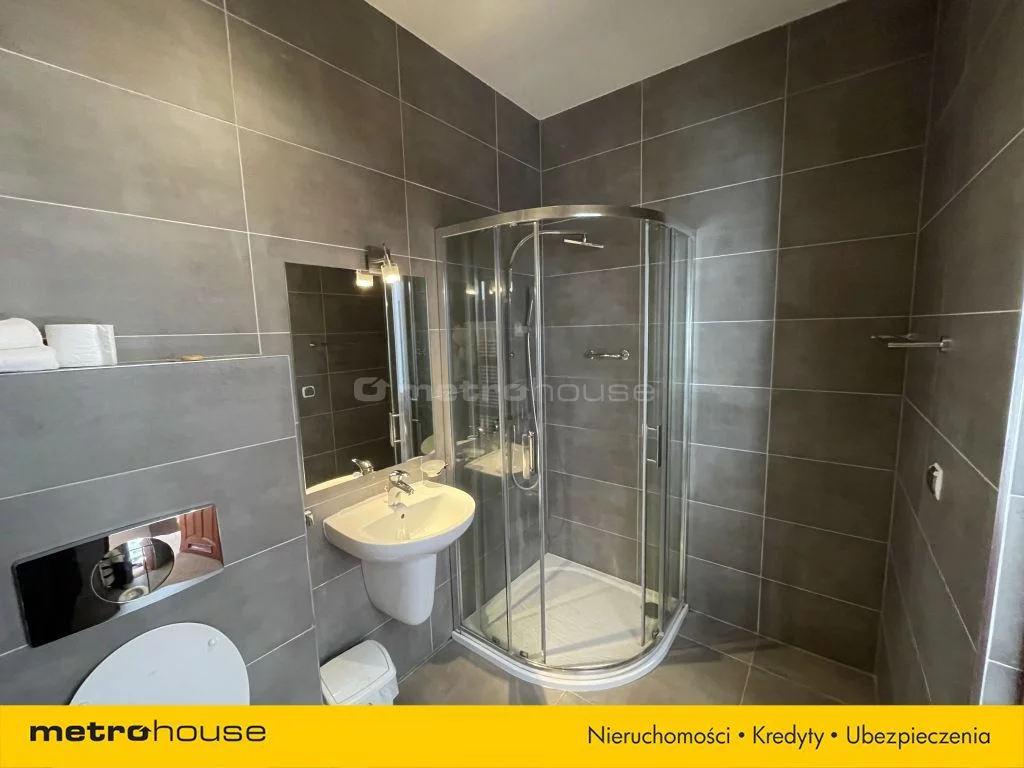 Obiekt 2 300,00 m², oferta nr , SOKAPA472, Łódź, Polesie, Polesie, Złotno