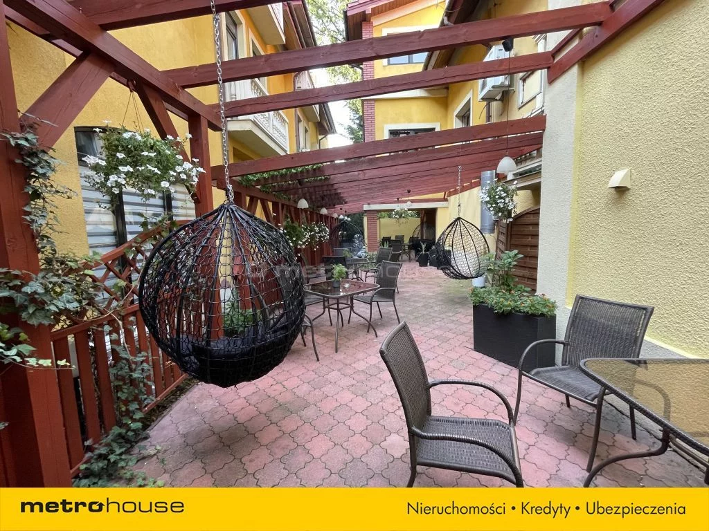 Obiekt 2 300,00 m², oferta nr , SOKAPA472, Łódź, Polesie, Polesie, Złotno
