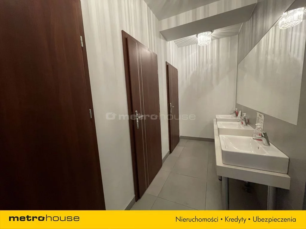 Obiekt 2 300,00 m², oferta nr , SOKAPA472, Łódź, Polesie, Polesie, Złotno