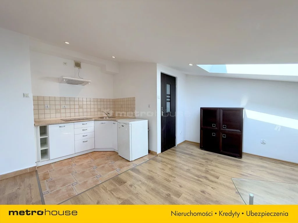 1 pokój, mieszkanie 30,00 m², piętro 3, oferta nr , SMDOKA317, Nałęczów, Głębocznica